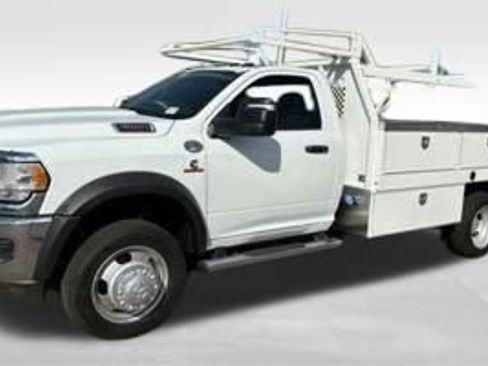 New 2026 RAM 5500 Tradesman w/ Chrome Appearance Group image 19