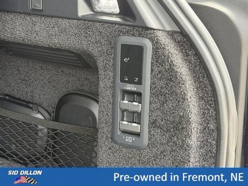Used 2025 Land Rover Range Rover Long Wheelbase SE AWD/4WD image 7