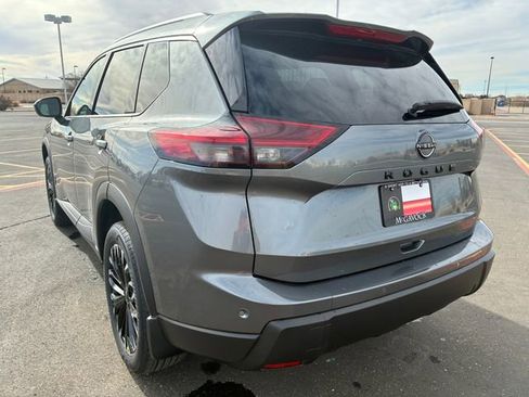 New 2026 Nissan Rogue SV FWD image 4