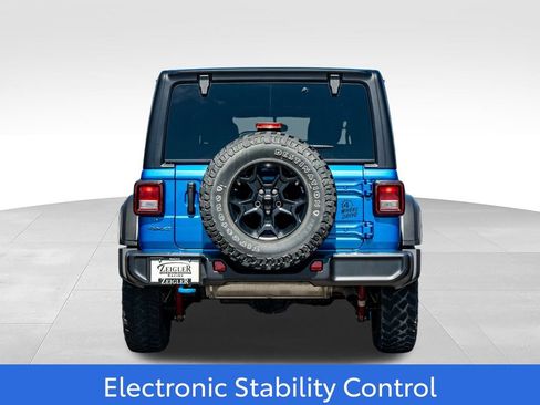 Used 2023 Jeep Wrangler Unlimited w/ Cold Weather Group AWD/4WD image 6