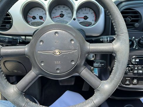 Used 2005 Chrysler PT Cruiser GT image 13
