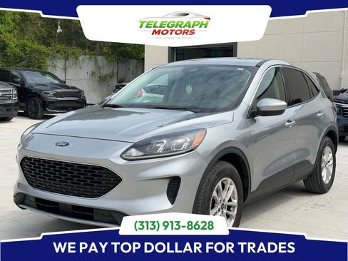 Used 2021 Ford Escape SE w/ Convenience Package AWD/4WD image 1