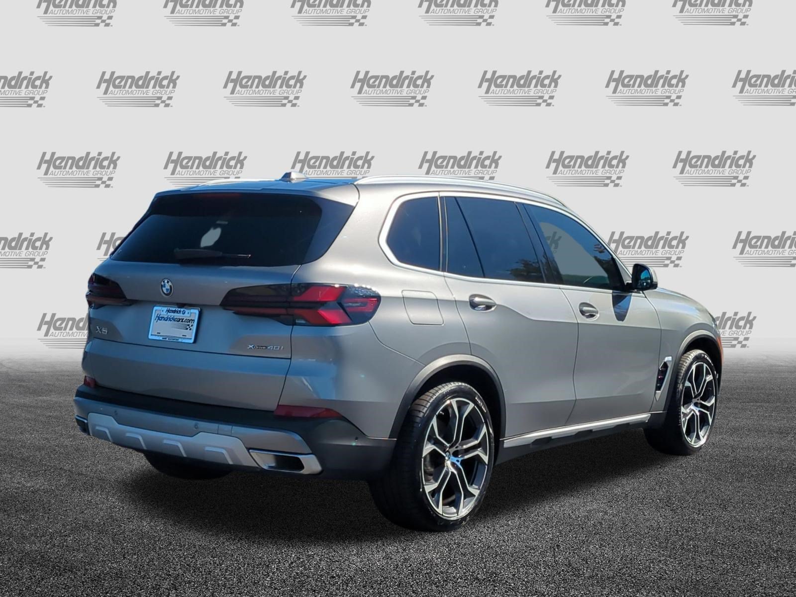 Certified 2025 BMW X5 xDrive40i AWD/4WD image 10