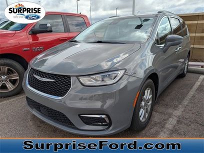 Used 2022 Chrysler Pacifica Touring-L