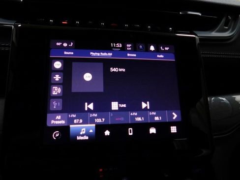 Used 2022 Jeep Grand Cherokee Laredo w/ Luxury Tech Group I image 29