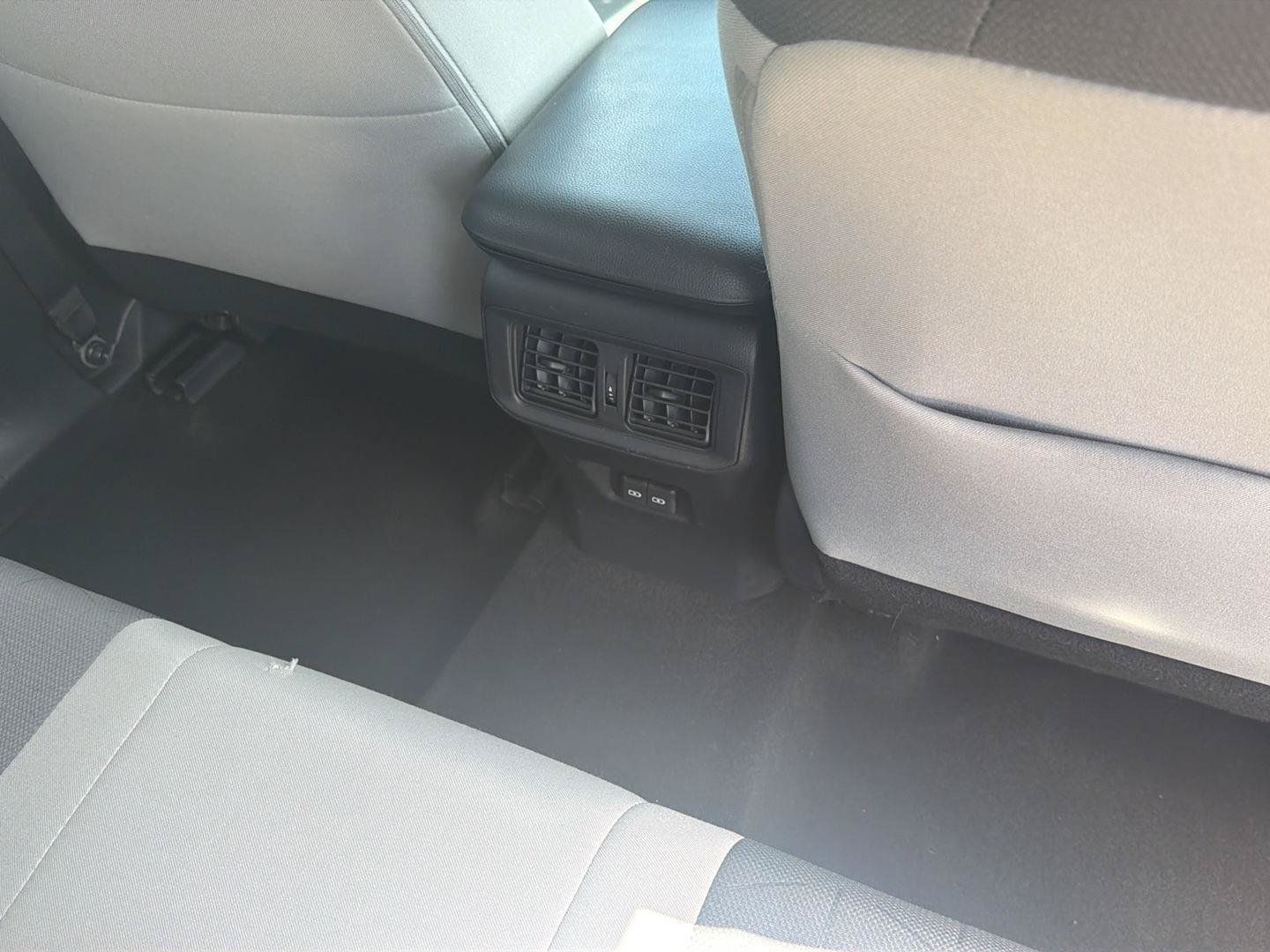 Certified 2023 Toyota RAV4 XLE w/ XLE Grade Weather Package AWD/4WD image 16