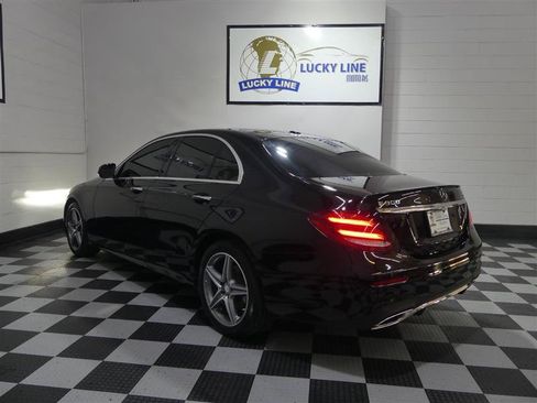 Used 2017 Mercedes-Benz E 300 4MATIC image 11