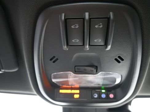 New 2026 Chevrolet Trax RS w/ Sunroof Package image 36