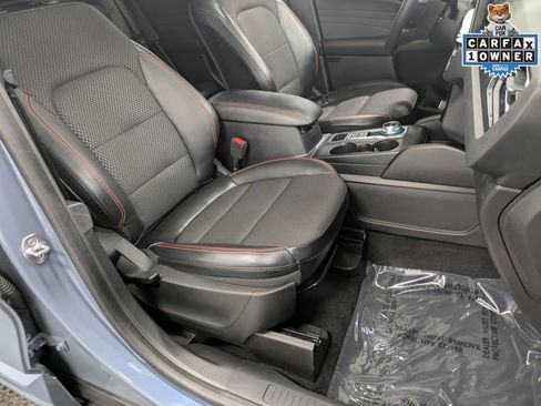 Used 2023 Ford Escape ST-Line w/ Tech Pack #1 AWD/4WD image 29