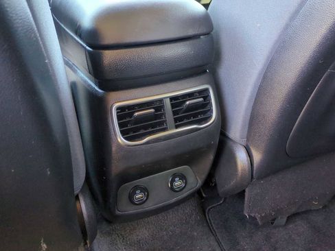 Used 2022 Hyundai Santa Fe SEL image 20