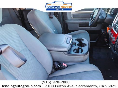 Used 2017 RAM 1500 Classic SLT image 14