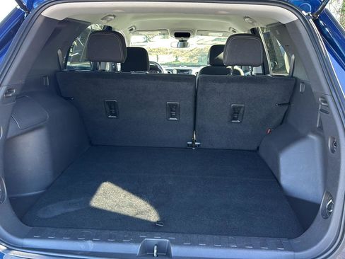 Used 2022 Chevrolet Equinox LT w/ LPO, Floor Liner Package image 27