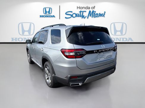 New 2026 Honda Pilot EX-L image 5