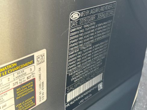 Used 2020 Land Rover Range Rover Sport HSE image 35