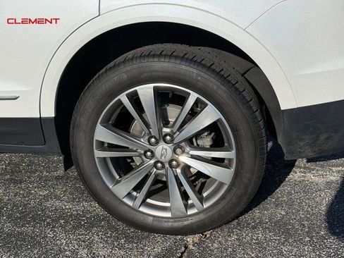 Used 2021 Cadillac XT5 Premium Luxury AWD/4WD image 4