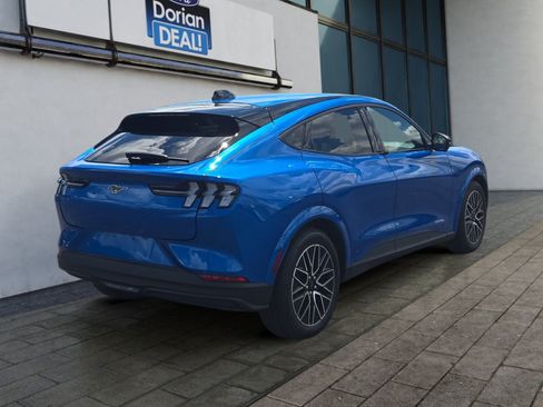 Used 2025 Ford Mustang Mach-E Premium AWD/4WD image 3