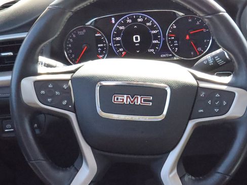 Used 2020 GMC Acadia Denali w/ Trailering Package AWD/4WD image 9