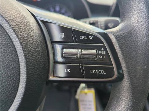 Used 2021 Kia Forte LXS FWD image 16