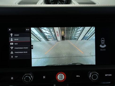 New 2025 Porsche Macan image 19