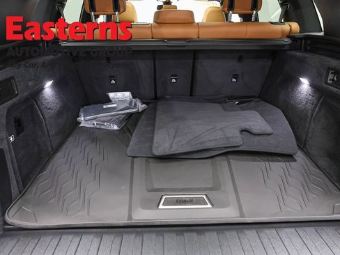 Used 2023 BMW X5 xDrive40i w/ M Sport Package AWD/4WD image 9