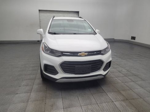 Used 2020 Chevrolet Trax LT w/ Driver Confidence Package AWD/4WD image 14