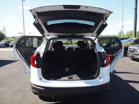 Used 2020 GMC Terrain SLE AWD/4WD image 5