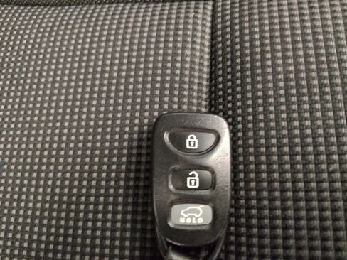 Used 2017 Hyundai Elantra GT image 32