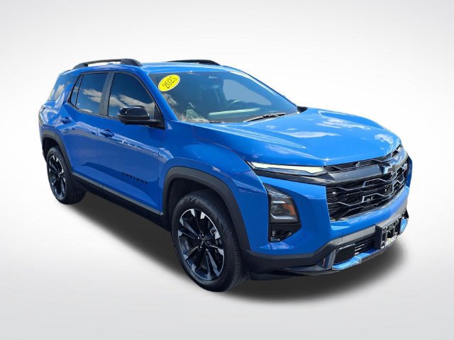 Used 2025 Chevrolet Equinox RS w/ Safety and Technology Package AWD/4WD image 3