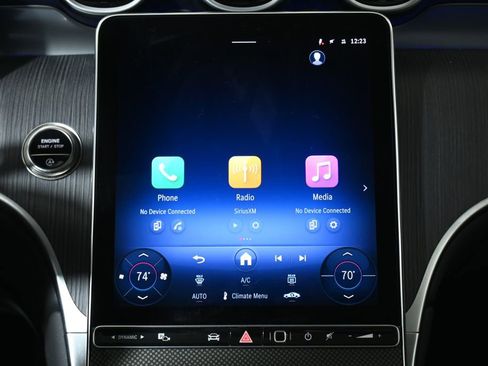 Used 2026 Mercedes-Benz GLC 300 4MATIC image 21