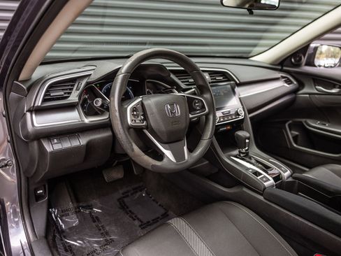 Used 2016 Honda Civic EX image 4