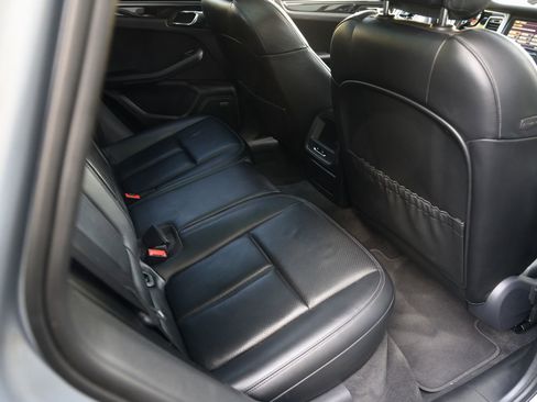 Used 2015 Porsche Macan S AWD/4WD image 14