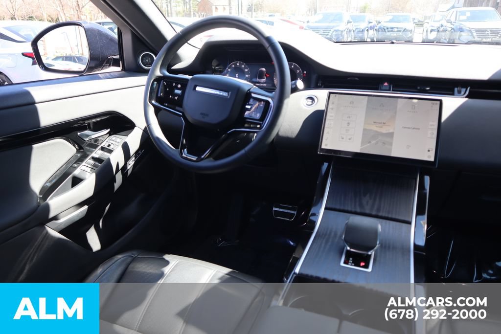 Used 2024 Land Rover Range Rover Evoque Dynamic SE AWD/4WD image 28