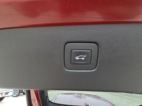 Certified 2025 Buick Envista Sport Touring w/ Convenience I Package image 33