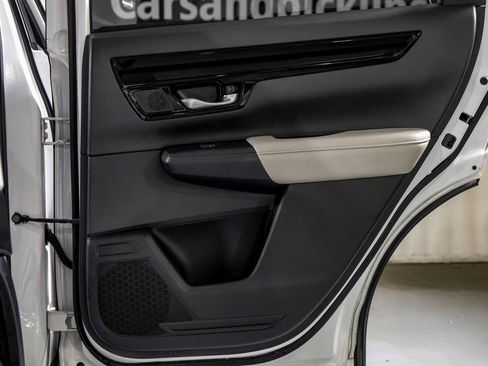 Used 2024 Honda CR-V EX-L image 37