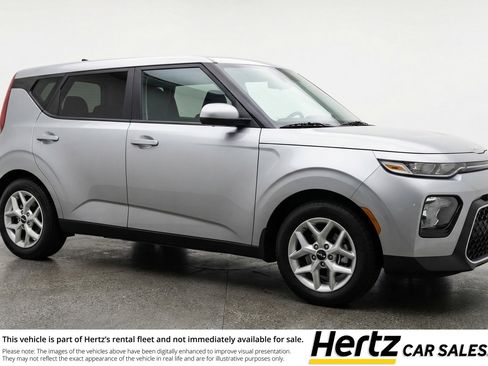 Used 2025 Kia Soul LX w/ LX Technology Package image 1