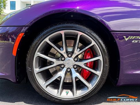 Used 2017 Dodge Viper GTC w/ GTS Interior Package RWD image 38