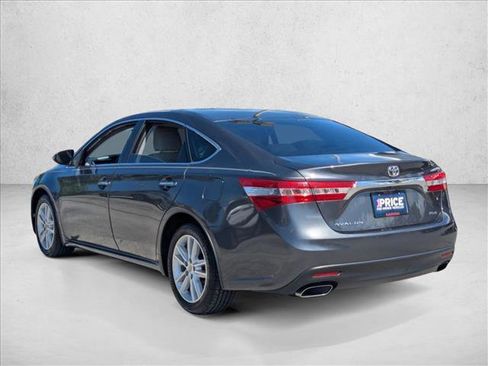 Used 2014 Toyota Avalon XLE image 8