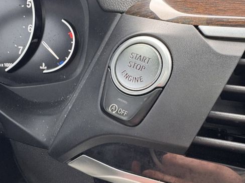 Used 2021 BMW X3 sDrive30i w/ Convenience Package image 25