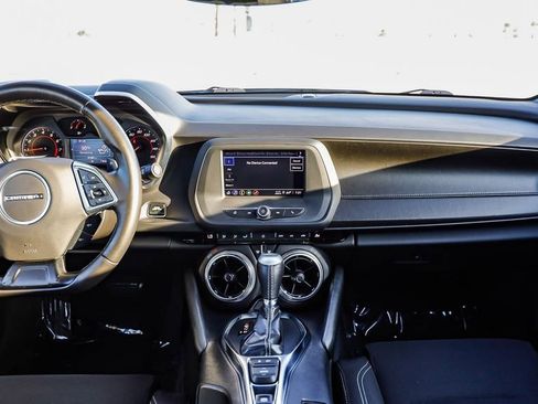 Used 2022 Chevrolet Camaro LT image 15