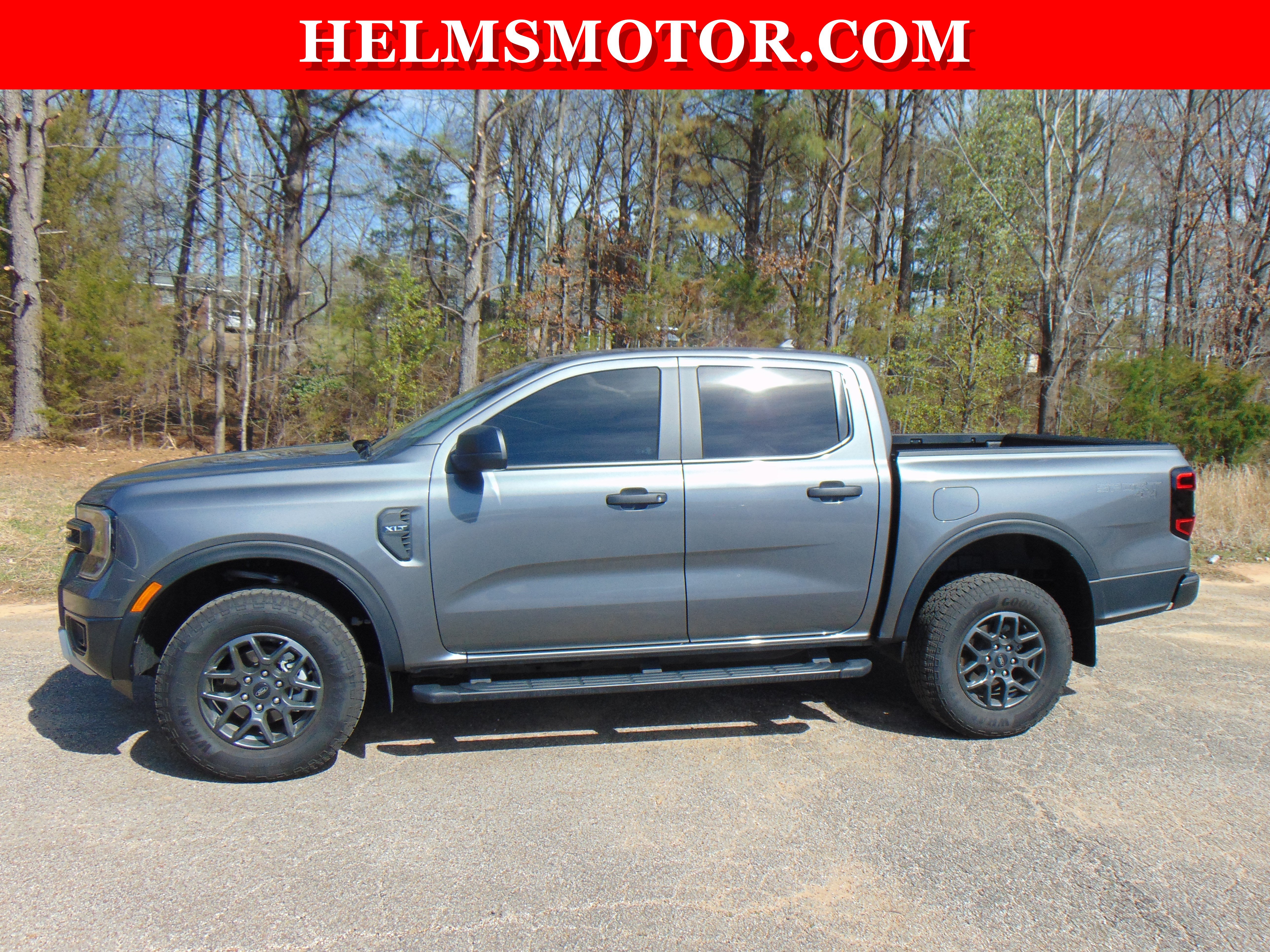 Used 2025 Ford Ranger XLT w/ Trailer Tow Package AWD/4WD image 2