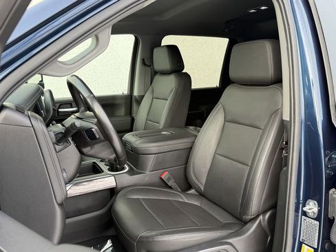 Used 2020 Chevrolet Silverado 2500 LTZ w/ LTZ Plus Package image 13