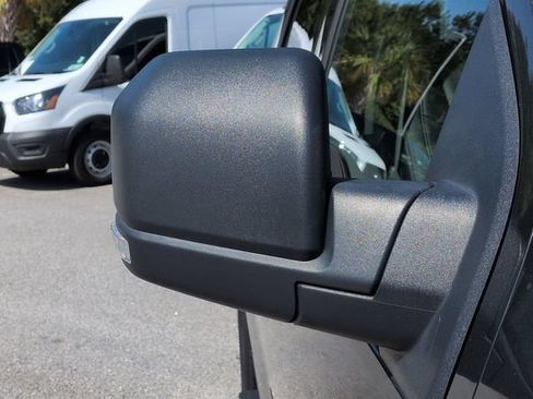 Used 2019 Ford F150 XLT w/ Equipment Group 302A Luxury AWD/4WD image 12
