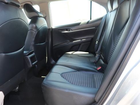 Used 2023 Toyota Camry SE FWD image 13