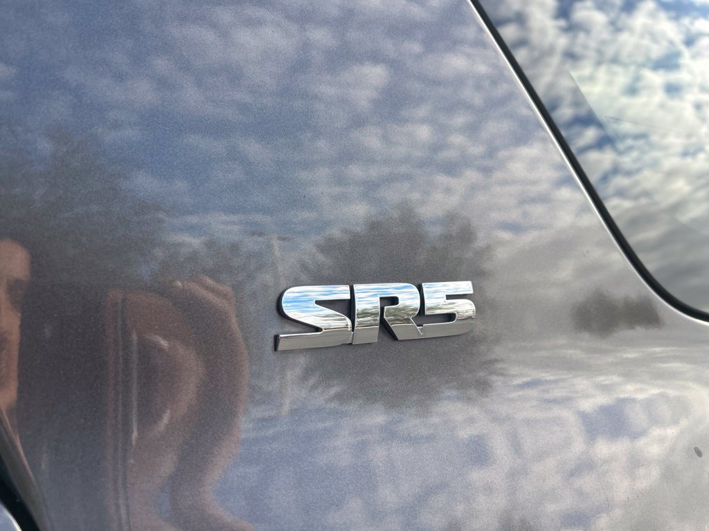 Used 2015 Toyota 4Runner SR5 AWD/4WD image 14