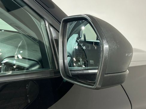 Used 2023 Ford Explorer XLT w/ Equipment Group 202A image 13