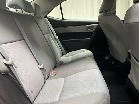 Used 2014 Toyota Corolla LE FWD image 25