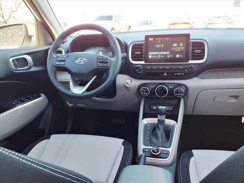 New 2026 Hyundai Venue SEL image 10