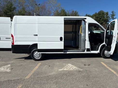 Used 2023 RAM ProMaster 3500 w/ Driver Convenience Group FWD image 23