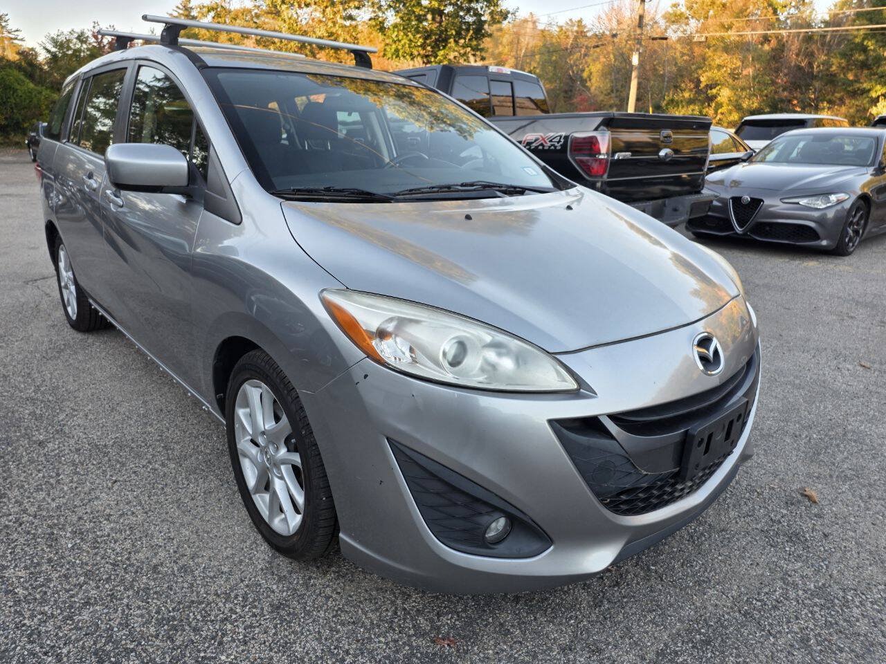 Used 2012 MAZDA MAZDA5 Touring FWD image 5