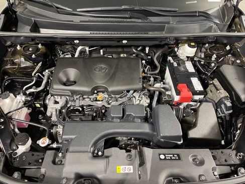 Certified 2024 Toyota RAV4 XLE FWD image 9